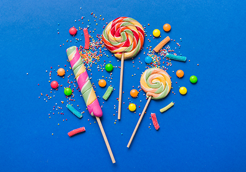 Shooting enterrement de vie de jeune avec buffet sucré